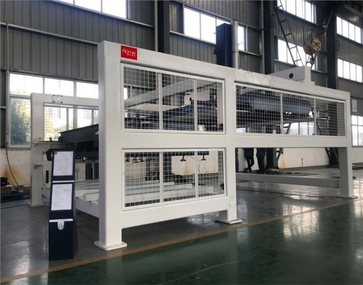 Automatic Loading Laser Cutting Machine